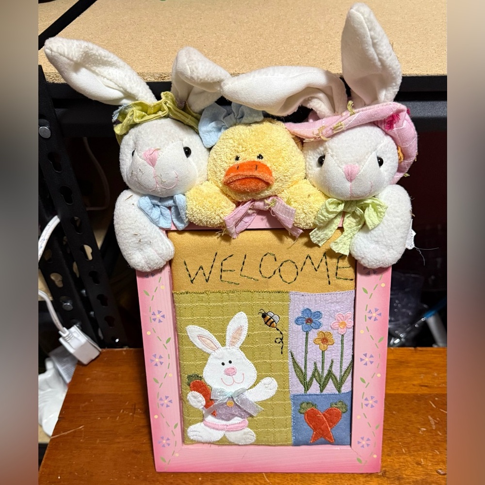 Rare,Unique Vintage Easter Bunny’s & Chick Welcome Sign.Originally From Kmart.